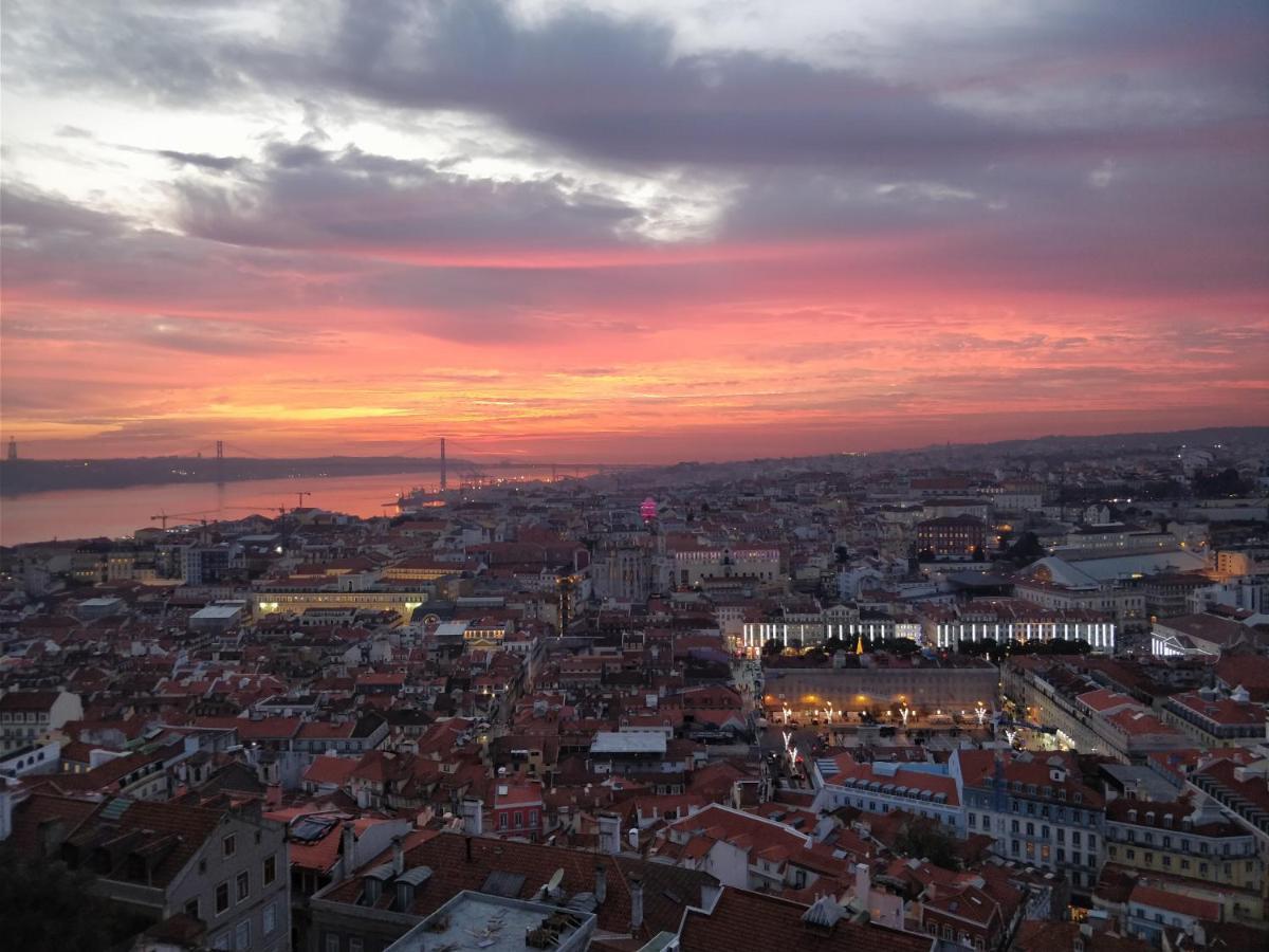 Appartement Magnificent flat with spectacular views in Graça à Lisboa Extérieur photo