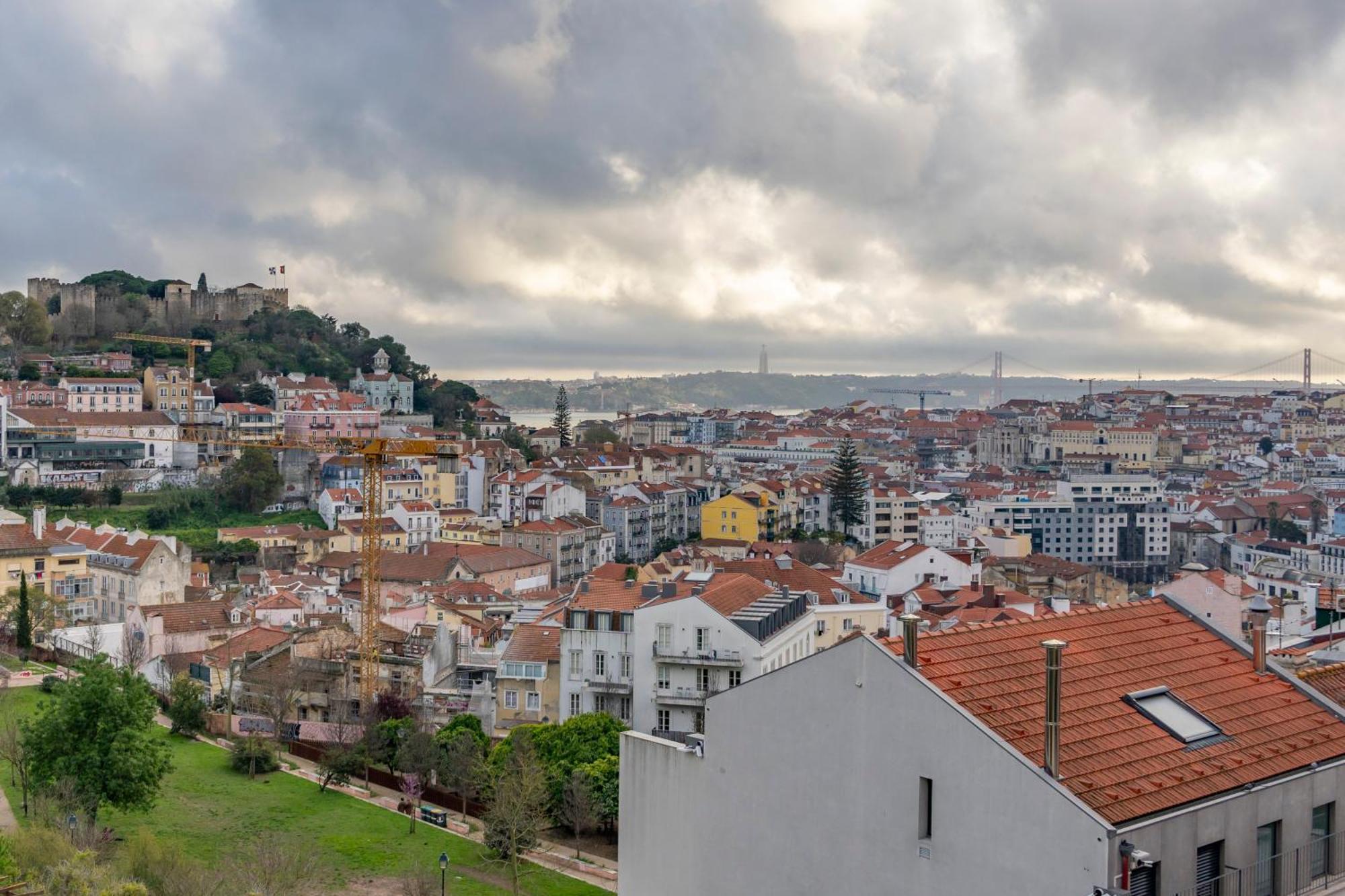Appartement Magnificent flat with spectacular views in Graça à Lisboa Extérieur photo